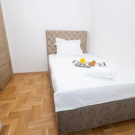 Heaven 5 Apartment *